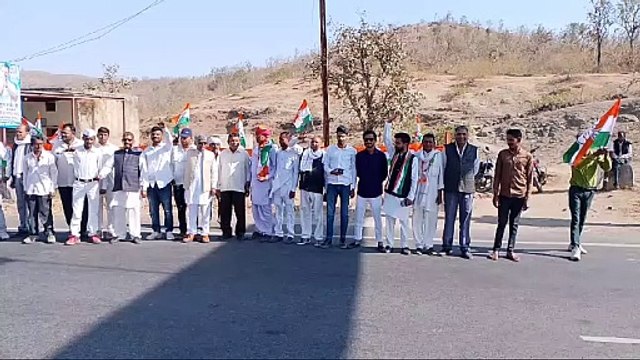 VIDEO: दानपुर सीमा पर जुटे कार्यकर्ता, स्वागत को उत्साहित