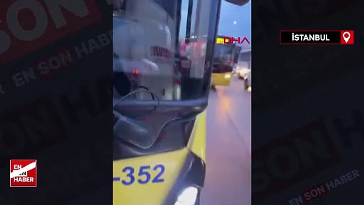 İstanbul'da kazan yapan İETT şoförü,  otobüsü sürücünün üzerine sürdü