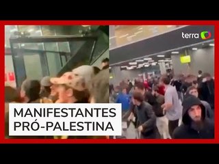Multidão invade aeroporto na Rússia para protestar contra voo vindo de Israel