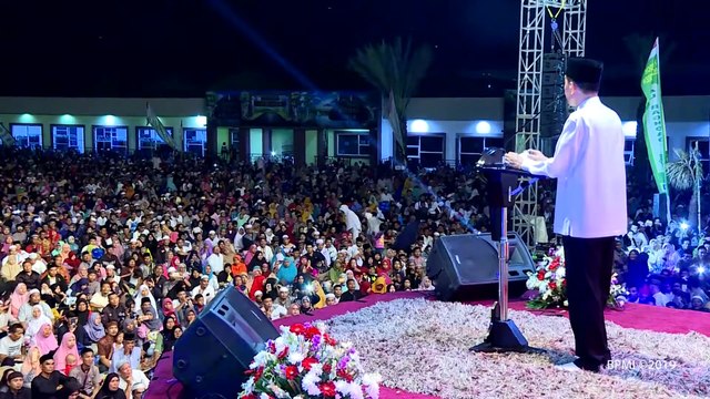 President Joko Widodo Visits Al Baghdadi Islamic Boarding School, Karawang, 19 January 2019