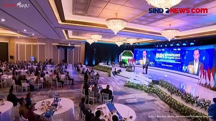 Momen Jokowi Puji Produk UMKM Kerupuk 'Mama Muda'