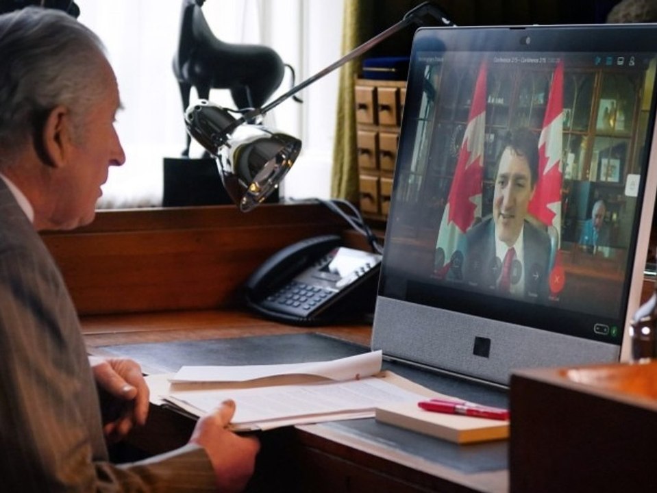 Trotz Krebsdiagnose: König Charles arbeitet wieder fleißig