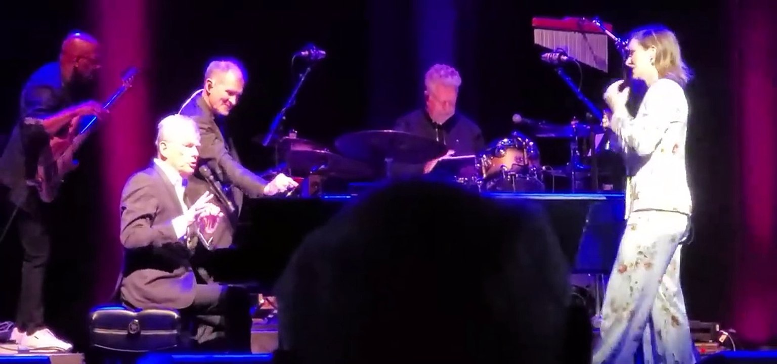 Somewhere (Live) - David Foster Feat. Katharine McPhee