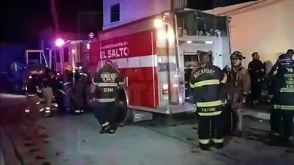 Un incendio arrasó con una finca en El Salto