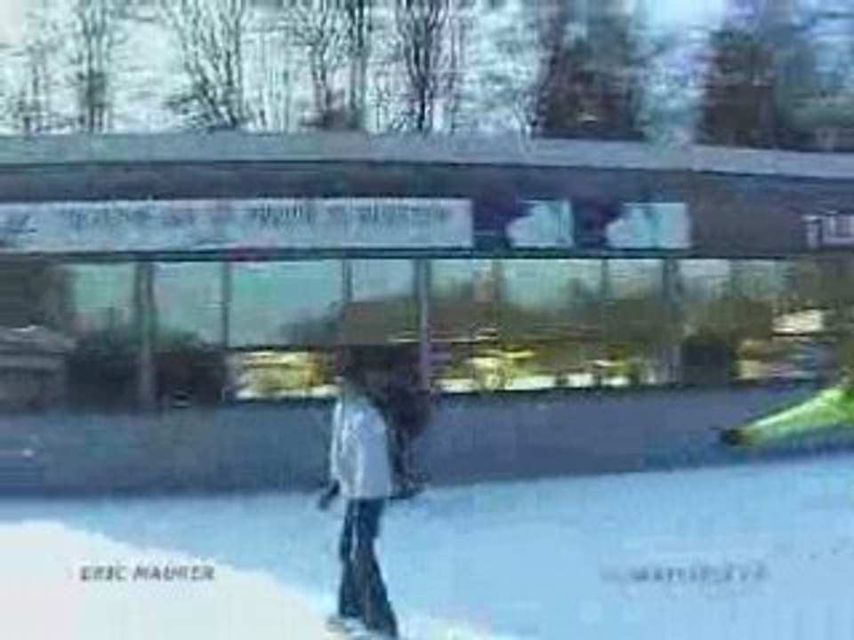 PATIN A GLACE