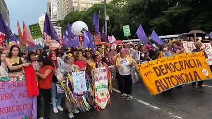 Brasil registrou recorde de quatro feminicídios por dia em 2023