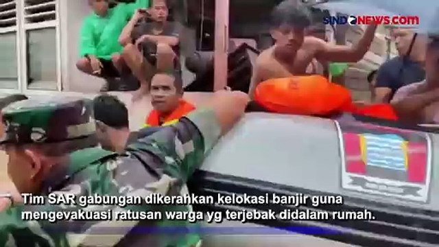 Hujan Deras, Kota Padang Dikepung Banjir 11 Kecamatan Terendam Air