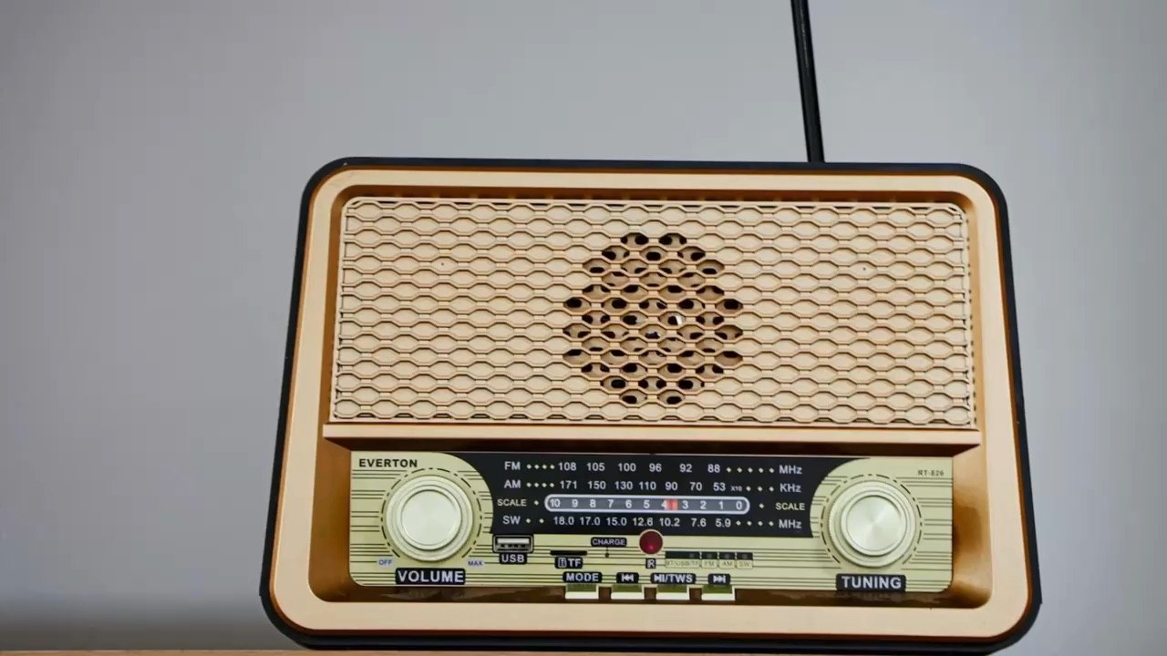 Radio sounds