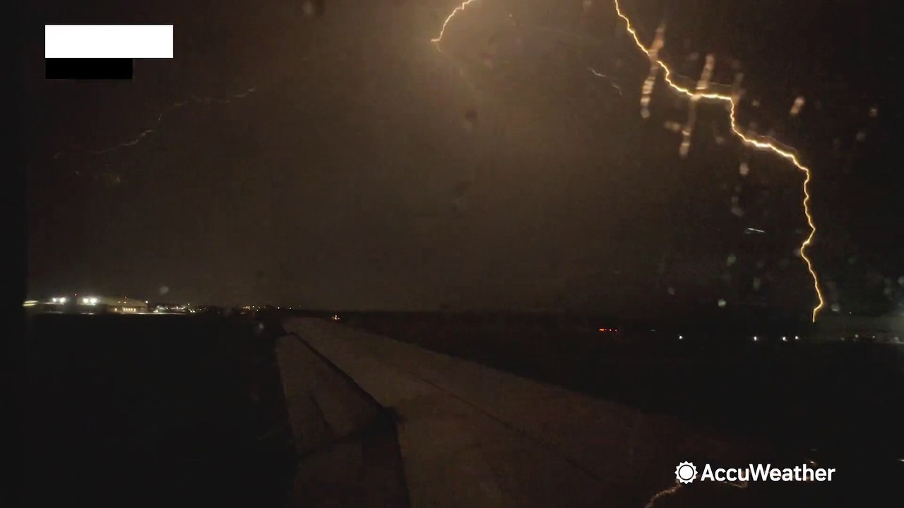 Incredible flashes of lightning caught at Oklahoma airport