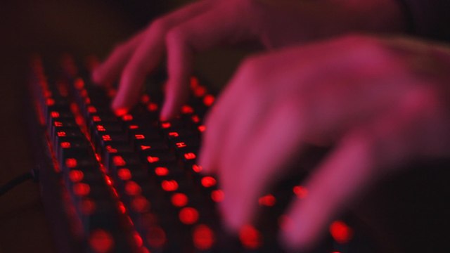 Arnaques : quand l'amour devient un piège financier «à plusieurs centaines de milliers d'euros