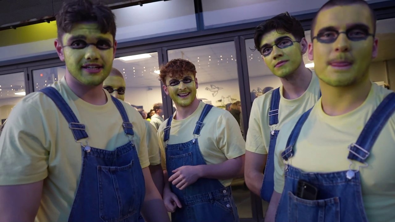 Darts fans in Brighton 'love' Luke Littler and ready for the Premier League Darts