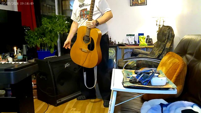 Essayer un AMPLI PEAVEY DE 100 Watts. PREMIÈRE PARTIE.