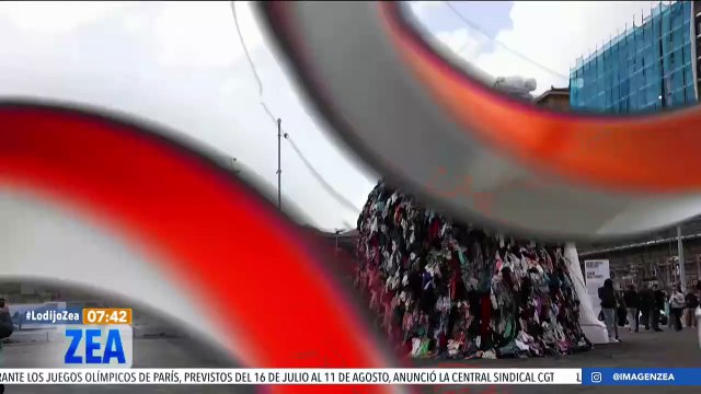 Crean esculturas con millones de piezas Lego en Londres