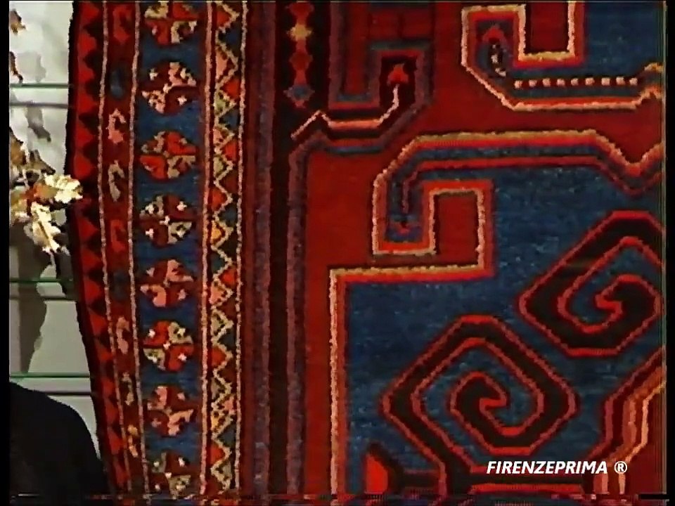 Telebazar '82.  Puntata natalizia. Conduce Raffaele Pisu. Teleregione Toscana 1982