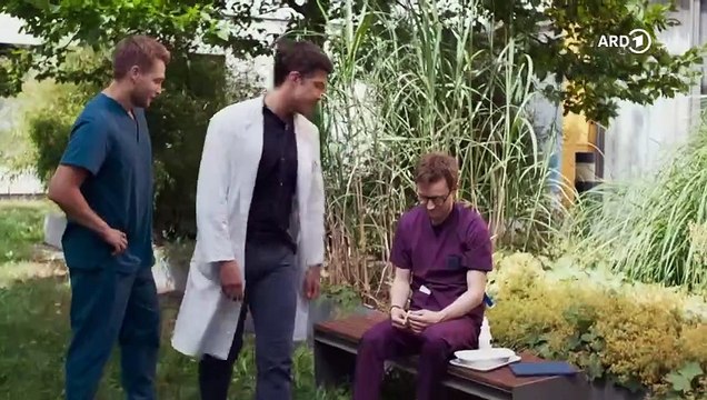 In aller Freundschaft - Die jungen Ärzte: Neue Ordnung | Folge 371