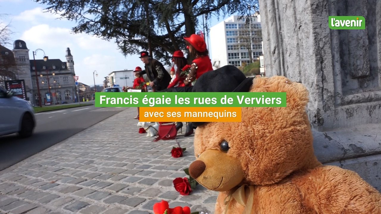 Francis égaie les rues de Verviers avec ses mannequins