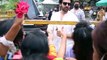 Kartik Aaryan drops video from Goa vacay as he gets mobbed by ducks! netizens say ‘female fans’
