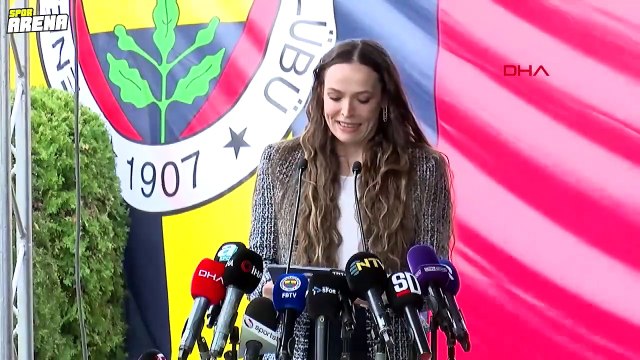 Eda Erdem'in heykeli açıldı! Fenerbahçe Başkanı Ali Koç'tan Aziz Yıldırım'a teşekkür