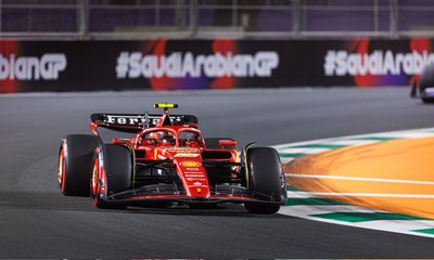 الإسباني كارلوس ساينث يغيب عن جائزة السعودية الكبرى