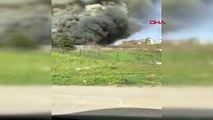 Tuzla’da fabrika yangını! Bir çok ilçeden itfaiye ekipleri seferber oldu