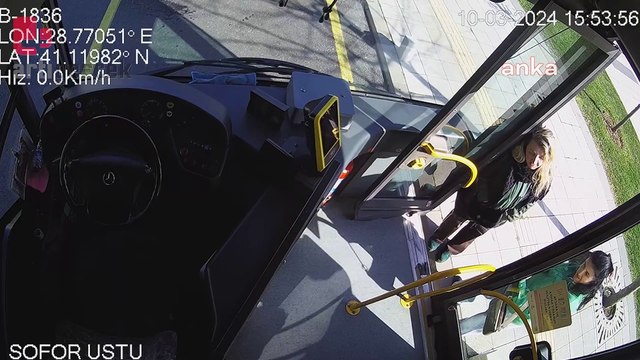 Bir kumpas daha: İstanbul'da ikinci kez 'bozuk otobüs' filmi çekildi