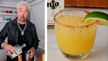 Make Guy Fieri’s Spicy Roasted Pineapple Habanero Margarita 🍍🔥