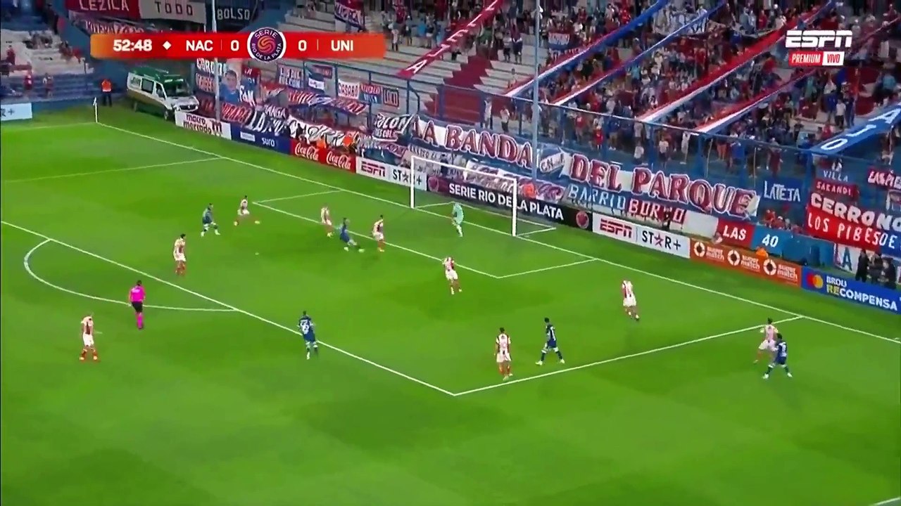 Video, il figlio di Recoba segna un golazo sotto gli occhi del padre