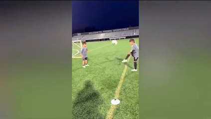 Non è mancino, ma il tocco c'è: ecco Mateo Messi