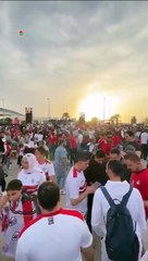جماهير الأهلي والزمالك جنبا إلى جنب خارج الملعب