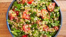 Tabbouleh Salad = The Easy Vegetarian Side That Goes With EVERYTHING