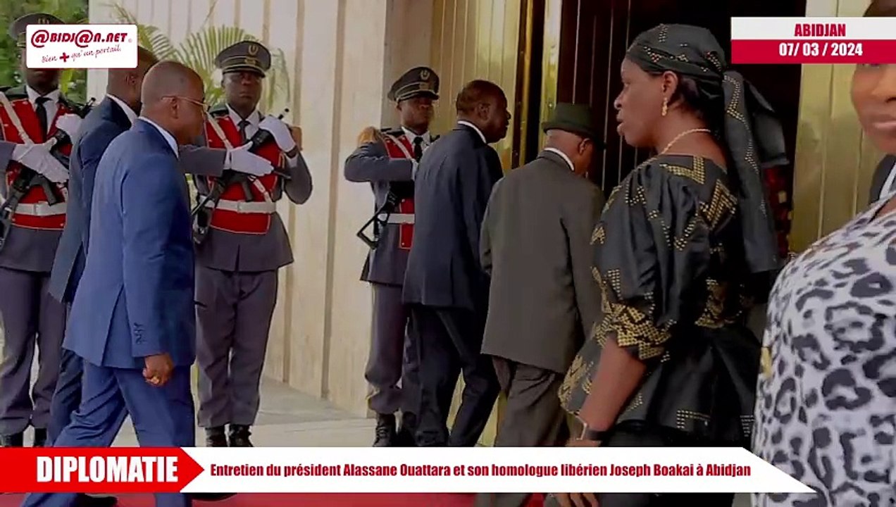 Diplomatie- entretien du président Alassane Ouattara et son homologue libérien Joseph Boakai à Abidjan off