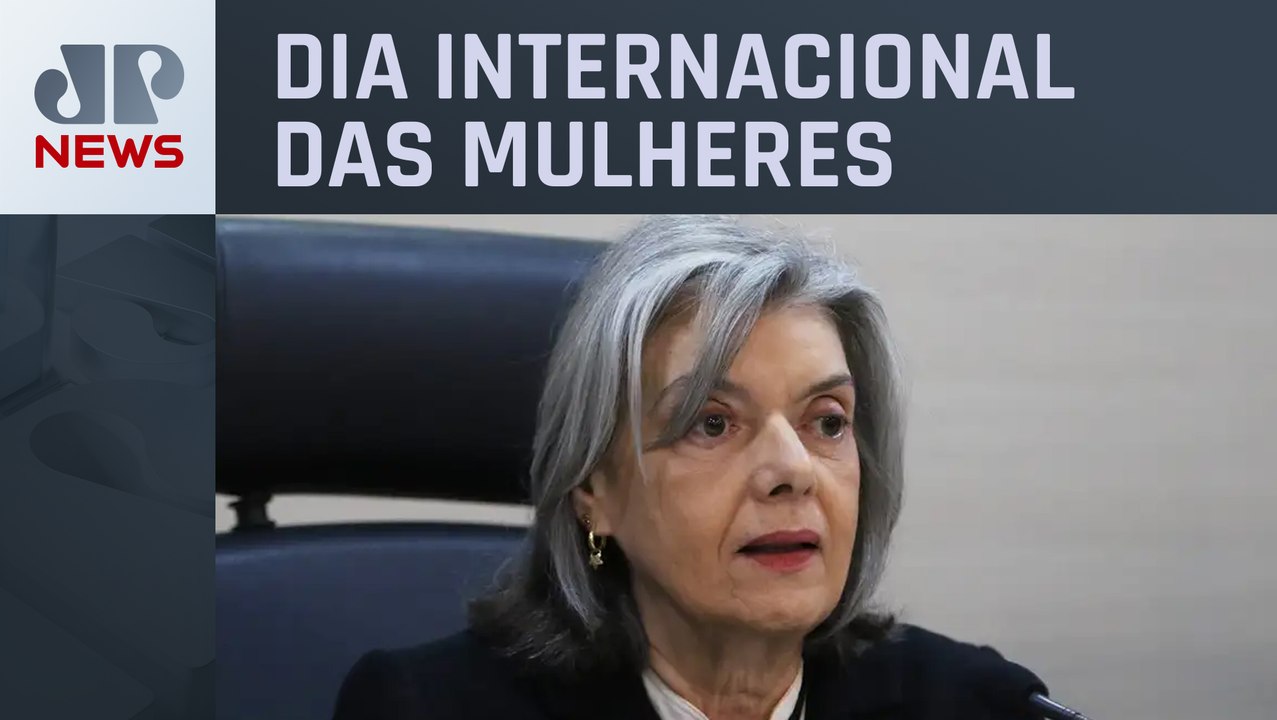 Cármen Lúcia homenageia mulheres do Poder Judic...
