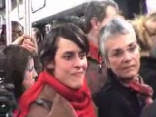 Concert sauvage dans le métro a paris