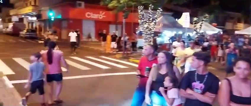 VÁ LA EM CASA HOJE - JOÃO VITOR E SAMUEL COVER - NATAL ENCANTADO DE ARTUR NOGUEIRA