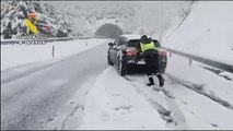 Imágenes del  temporal a su paso por León. Así está la A-6