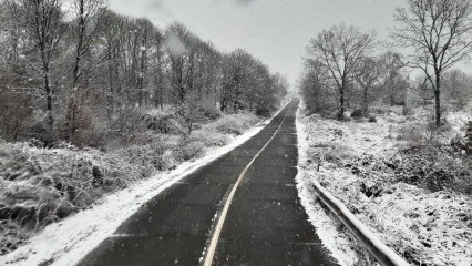 CINCO MÁQUINAS QUITANIEVES TRABAJAN ESTE SÁBADO EN LA RED PROVINCIA DEL CARRETERAS