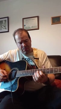 PLAYING THE BEST GUITAR TUBES ON A HEAVY 100 WATTS PEAVEY'S 4 CHANNELS AMP !