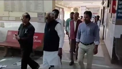 जिला अस्पताल की व्यवस्थाएं बेहतर करने पर चर्चा