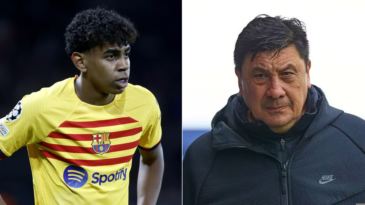 Xavi Hernandez catches sight of Lionel Messi, in Lamine Yamal