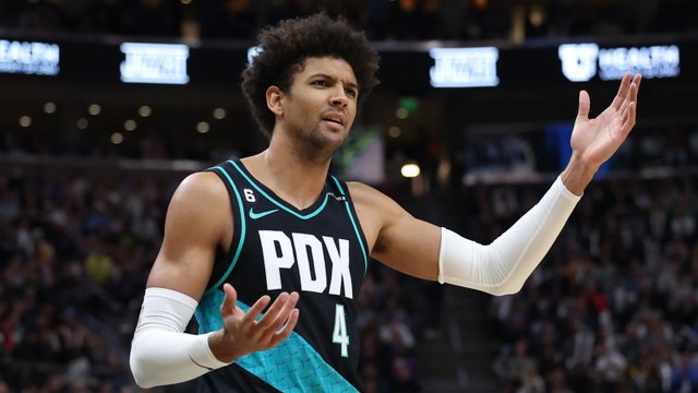 NBA Daily Fantasy: Warriors & Blazers Picks, Injuries Update