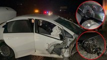 Yön levhasına çarpan otomobilin sürücüsü öldü