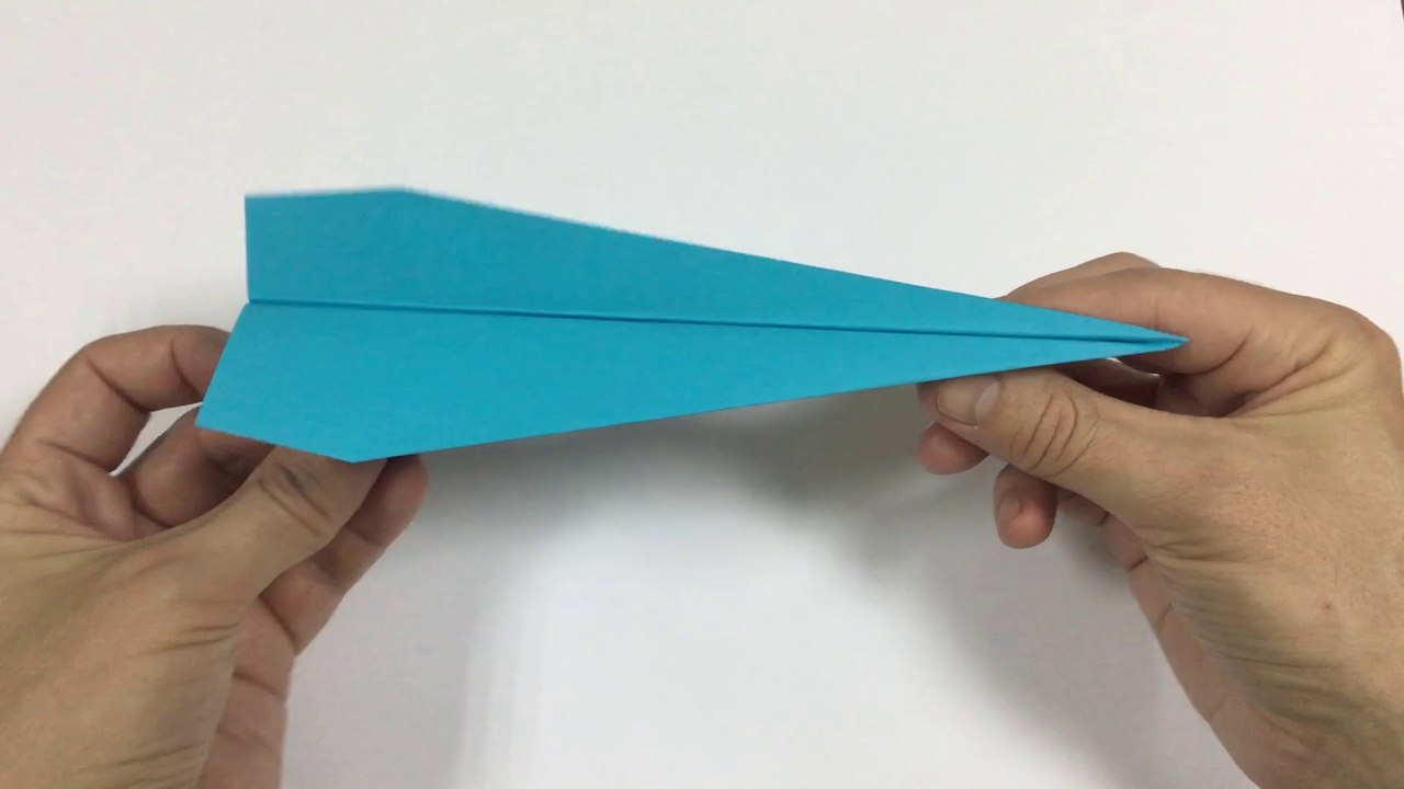 Papierflieger Falten Der Weit Fliegt  - Beste Origami Flugzeug (einfach)