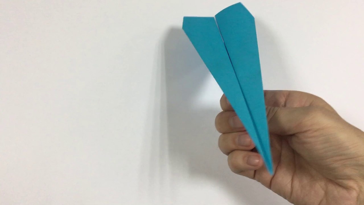  Papierflieger selbst basteln Papierflugzeug falten