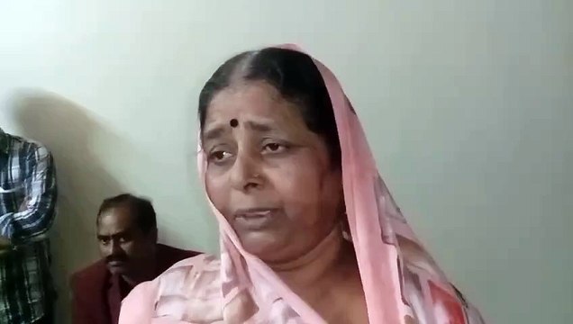गले पर झपट्टा मार चेन छीन भाग छूटा बदमाश