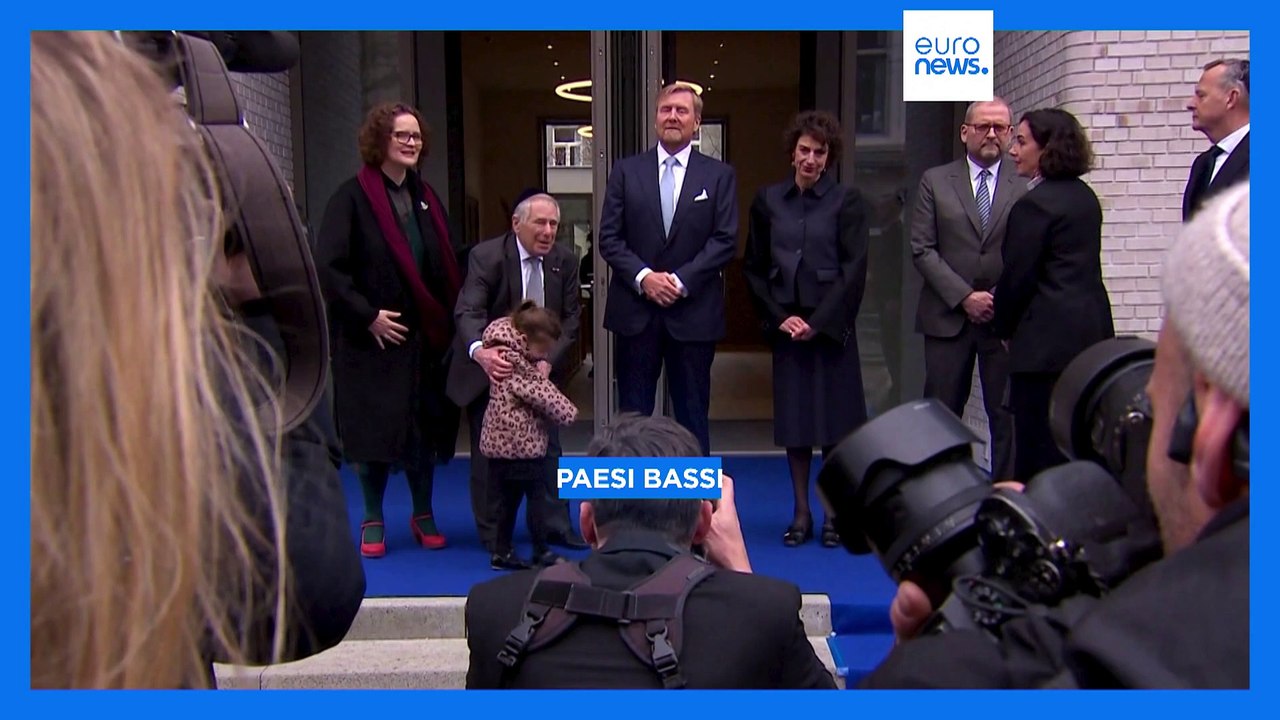Paesi Bassi: ad Amsterdam il primo museo dell'Olocausto, proteste contro la presenza di Herzog