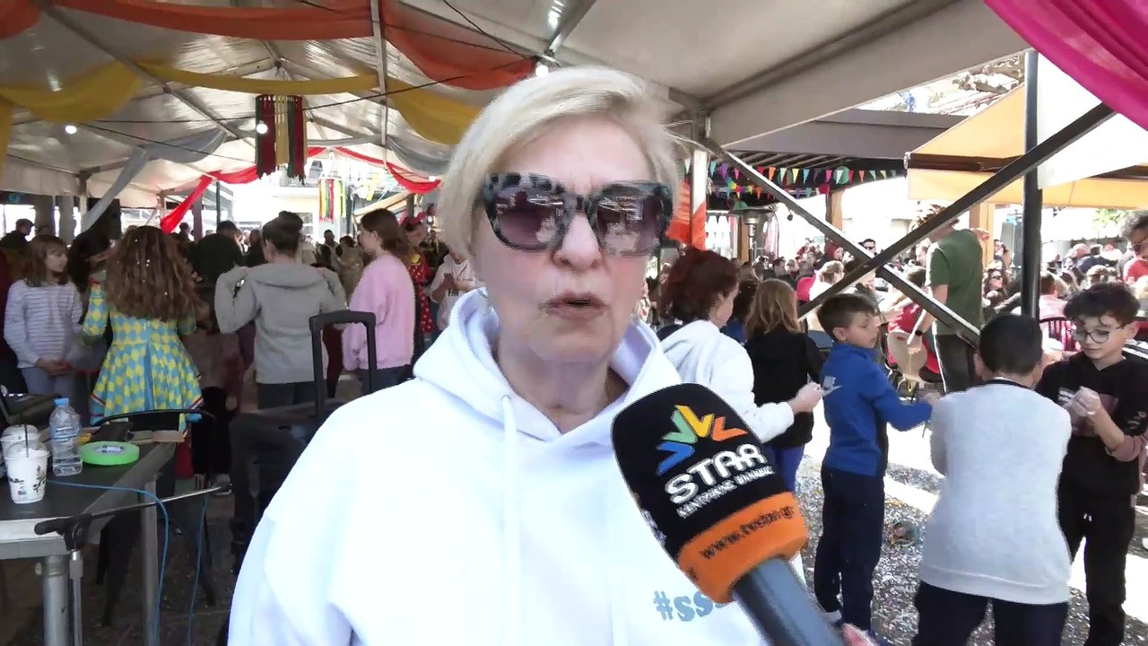 "Βούλιαξε" από κόσμο η πλατεία της Σπερχειάδας...