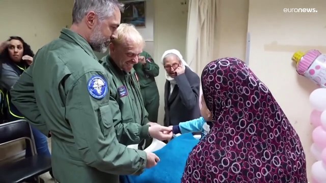 14 طفلا فلسطينيا يحتاجون لرعاية طبية يتوجهون من القاهرة إلى روما بغرض العلاج