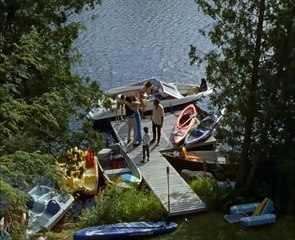 Falcon Lake - Tráiler español