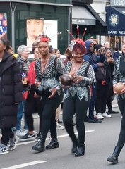 Carnaval de Carême à Paris : 6 Groupes pour une Fête Inoubliable 🎉