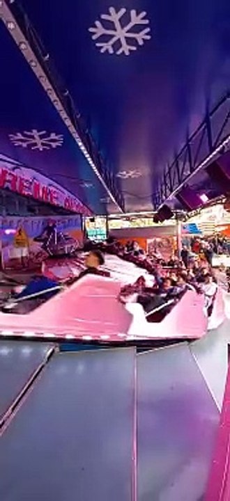 FÊTE FORAINE  Foire des Rameaux de Grenoble  #france #foire #grenoble  (18)